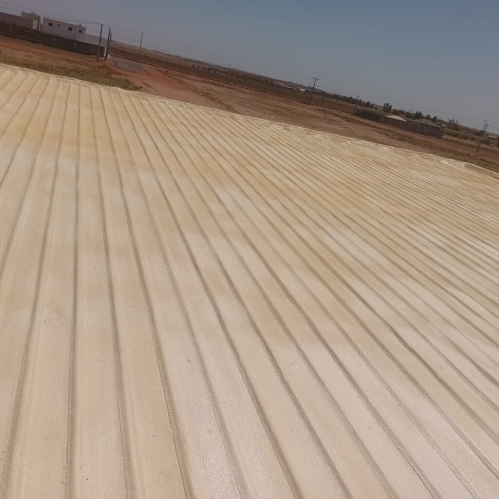 عزل أسطح المنازل بحائل عزل أسطح المنازل بحائل